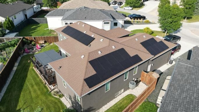 solar companies Winnipeg